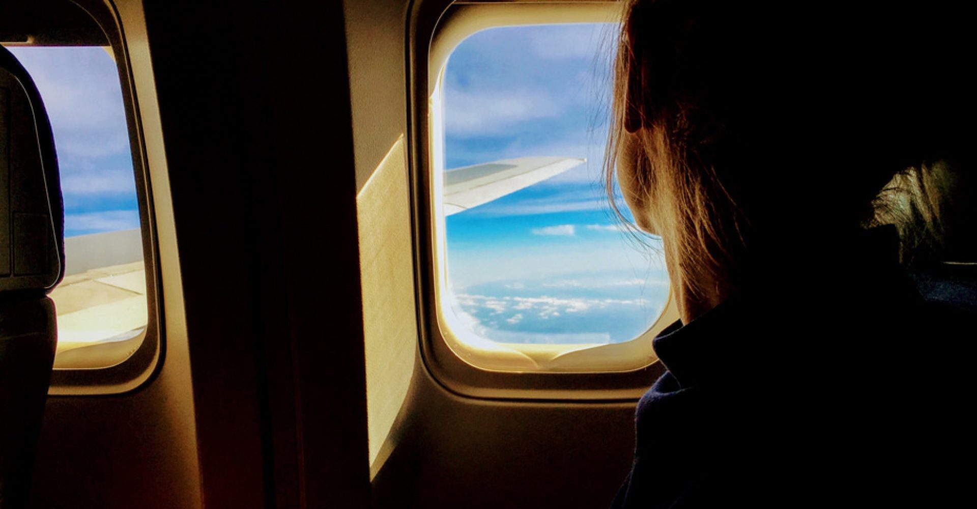 1525429626373avionestandar