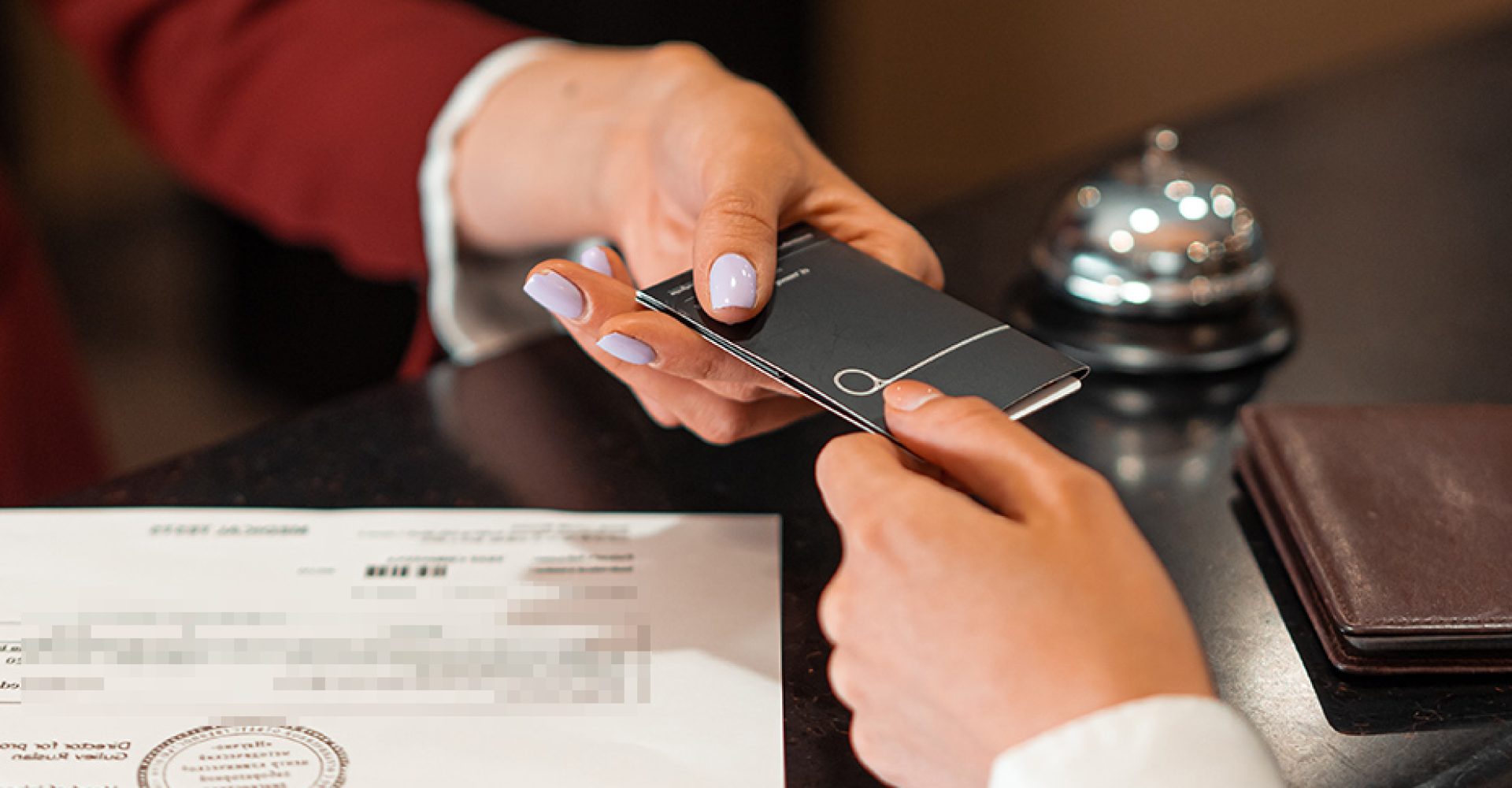 1661168130865recepcion hotelEst