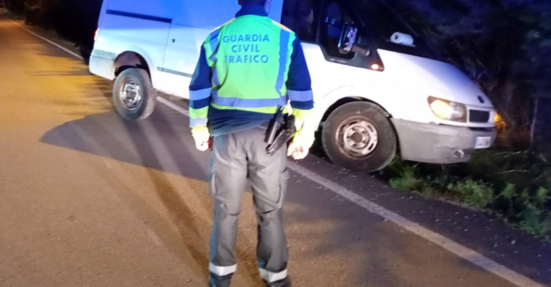 Rdo. Nota De Prensa (La Guardia Civil Intercepta A Un Conductor Por Conducción Temeraria, Quintuplicando La Tasa De Alcohol Máxima Permitida)
GUARDIA CIVIL
21/11/2022