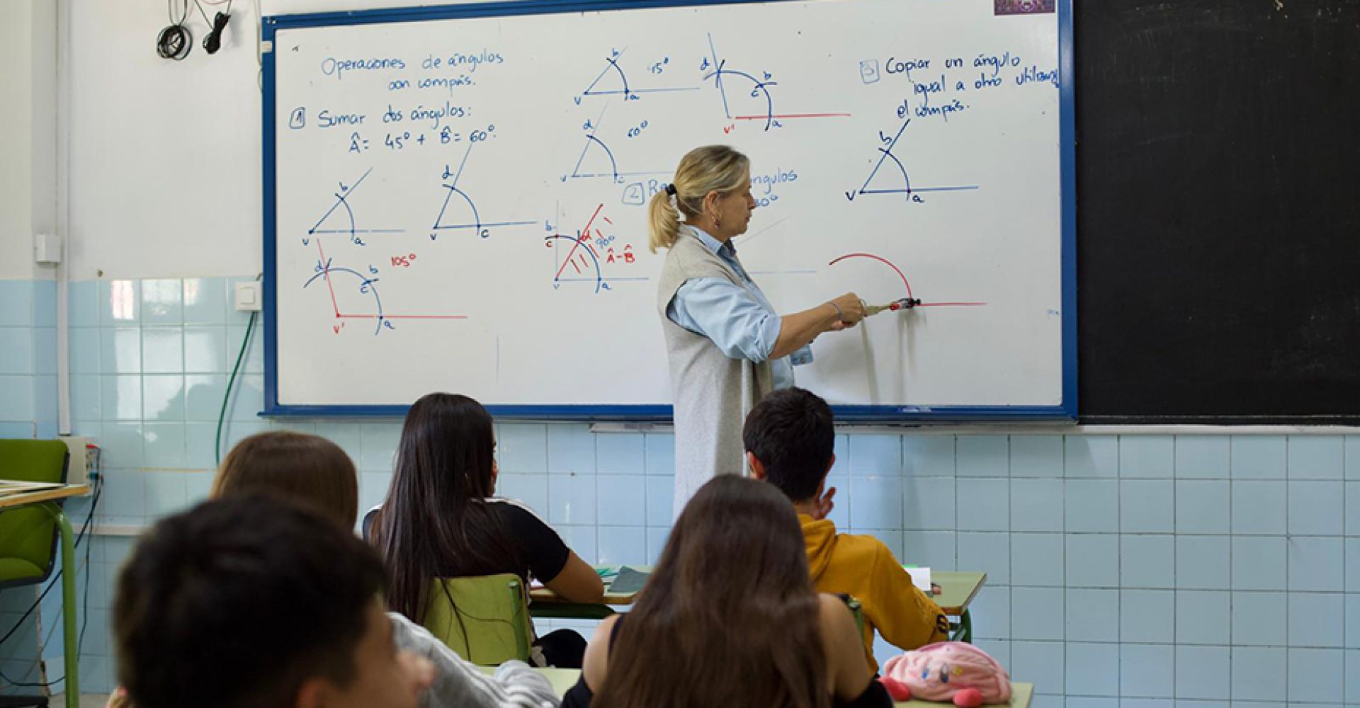 1738078215281abandonoEst