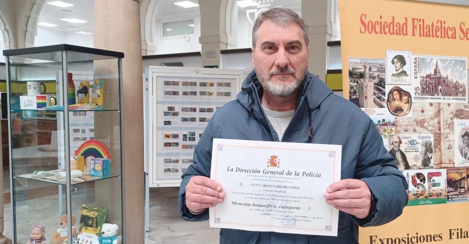 20251128_Correos Sur Mención Policía