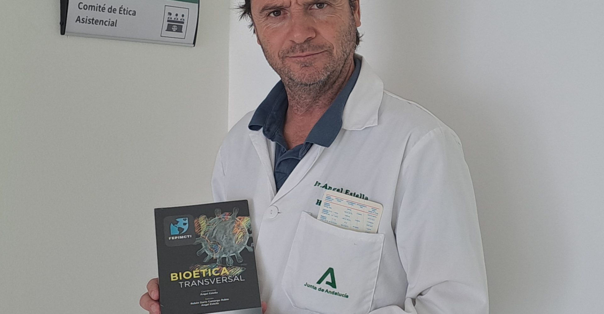 Ángel Estella y su publicación