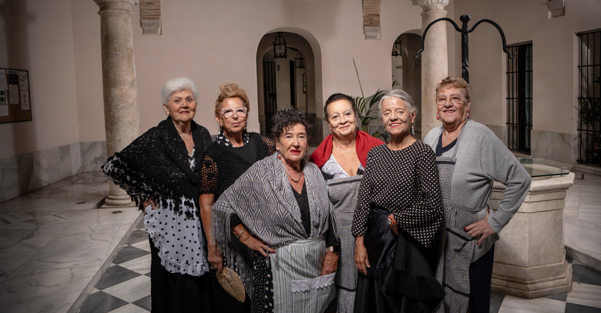 CartelObraMujeresBarrioLITROACEITE-001 PEQUE