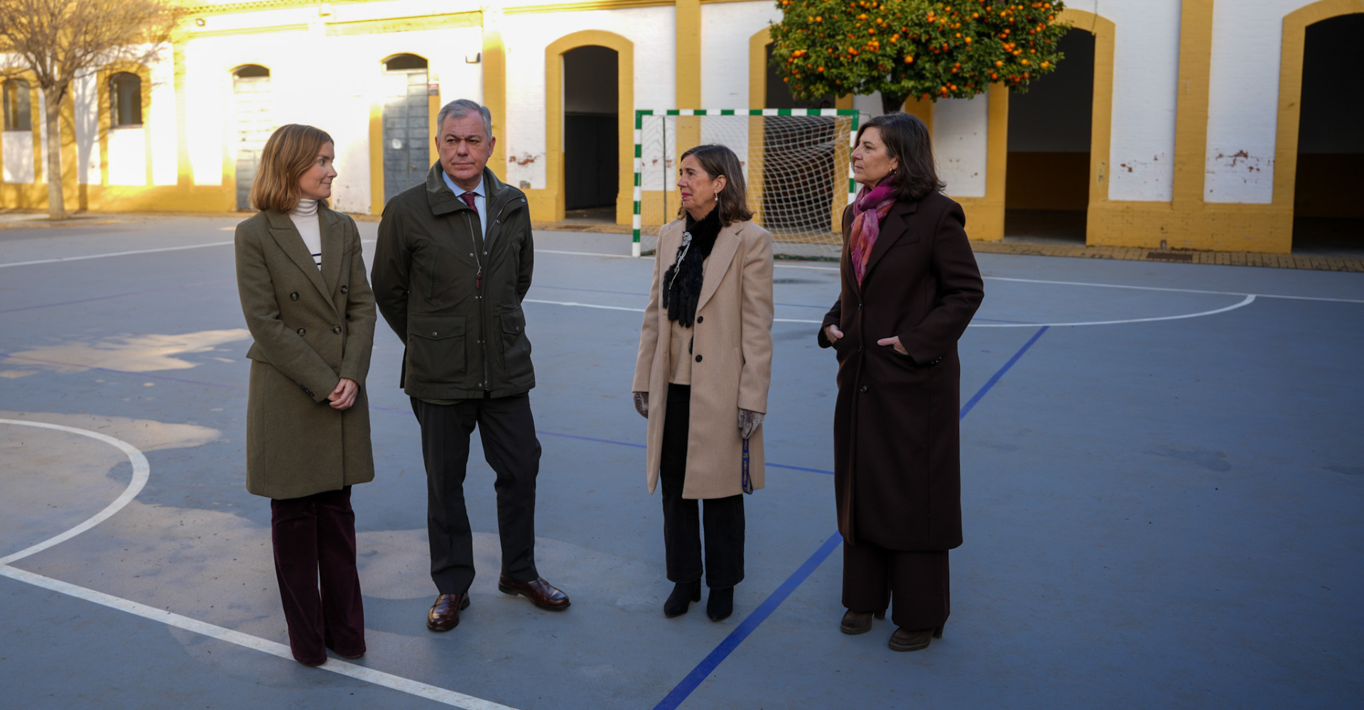 Visita del gobierno municipal al CEIP Borbolla ||  Ayto. Sevilla