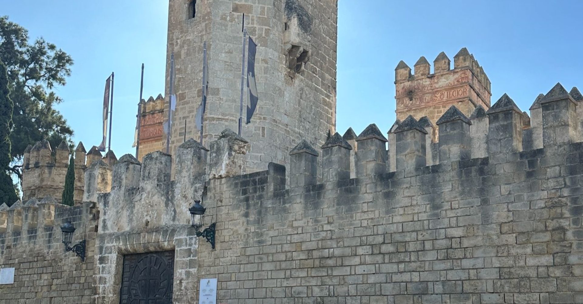 El puerto de Santa María Policía Local y Policía Nacional