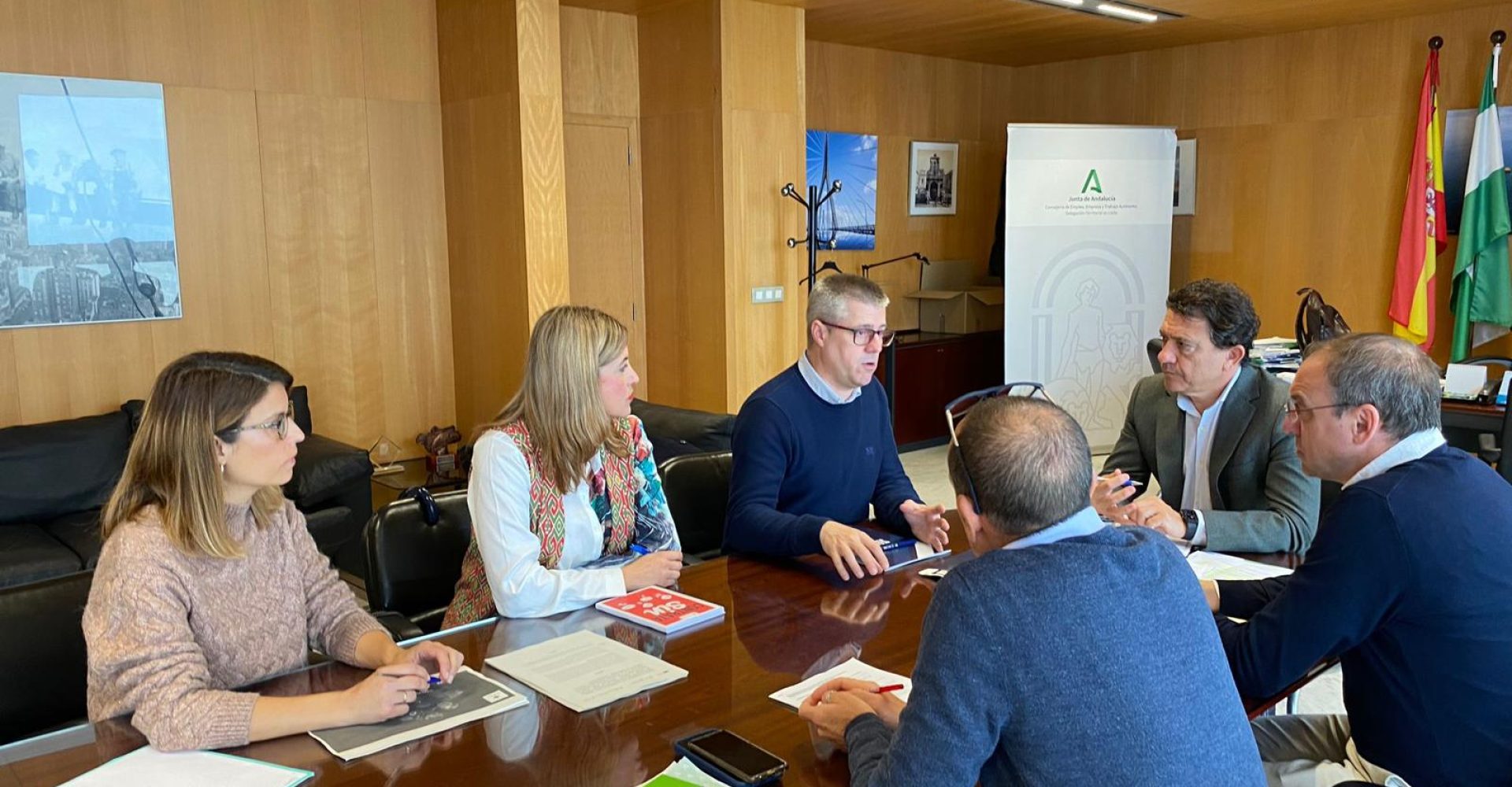 Empleo y Cruz Roja 02