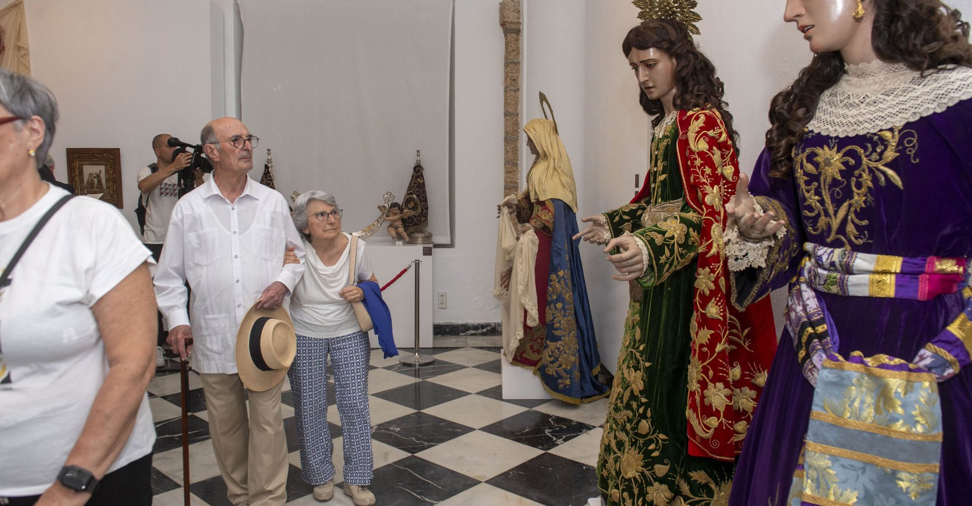 Exposición Afligidos 5