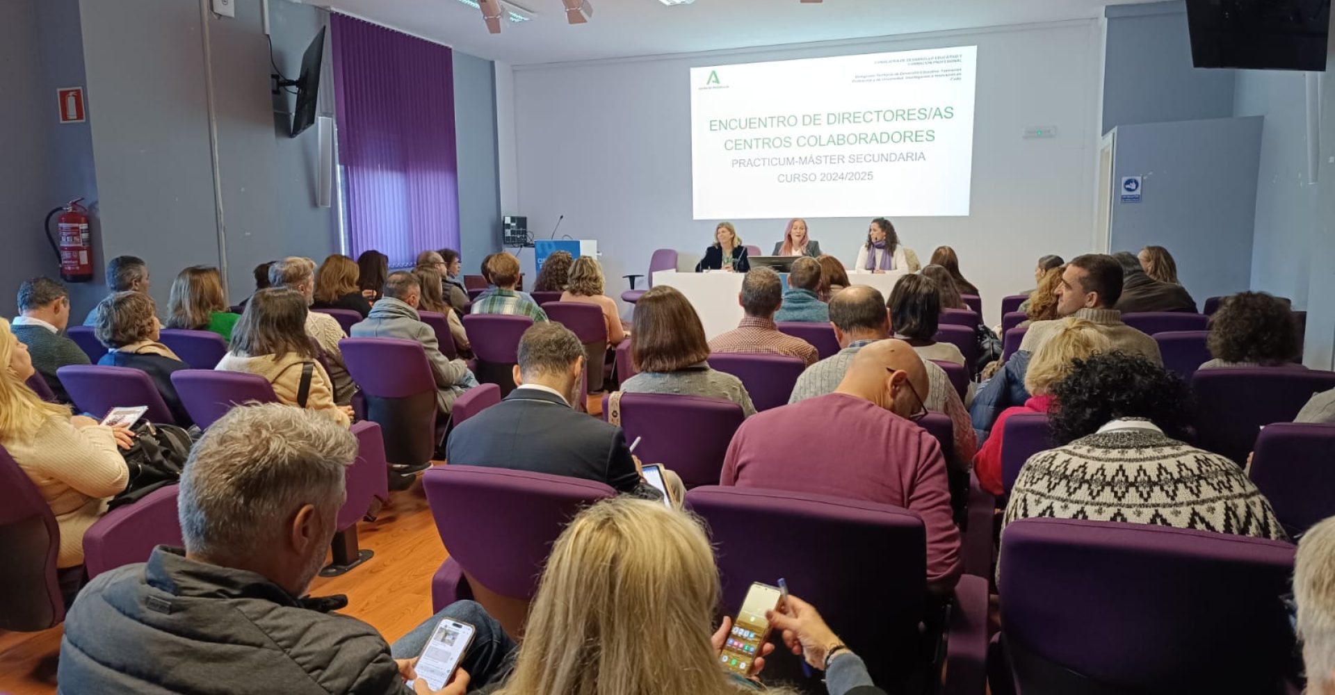 Foto Reunión Directores Practicum