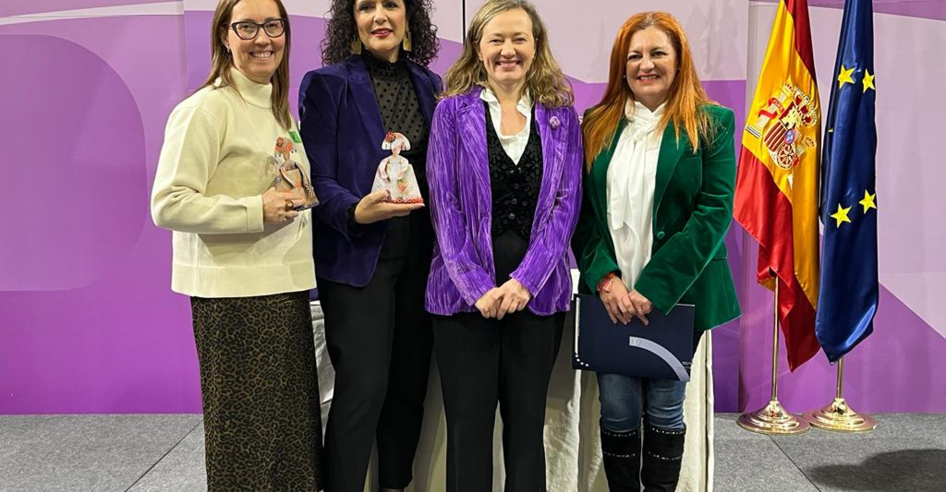 PREMIO FEMP BARRIOS VIOLETA 1