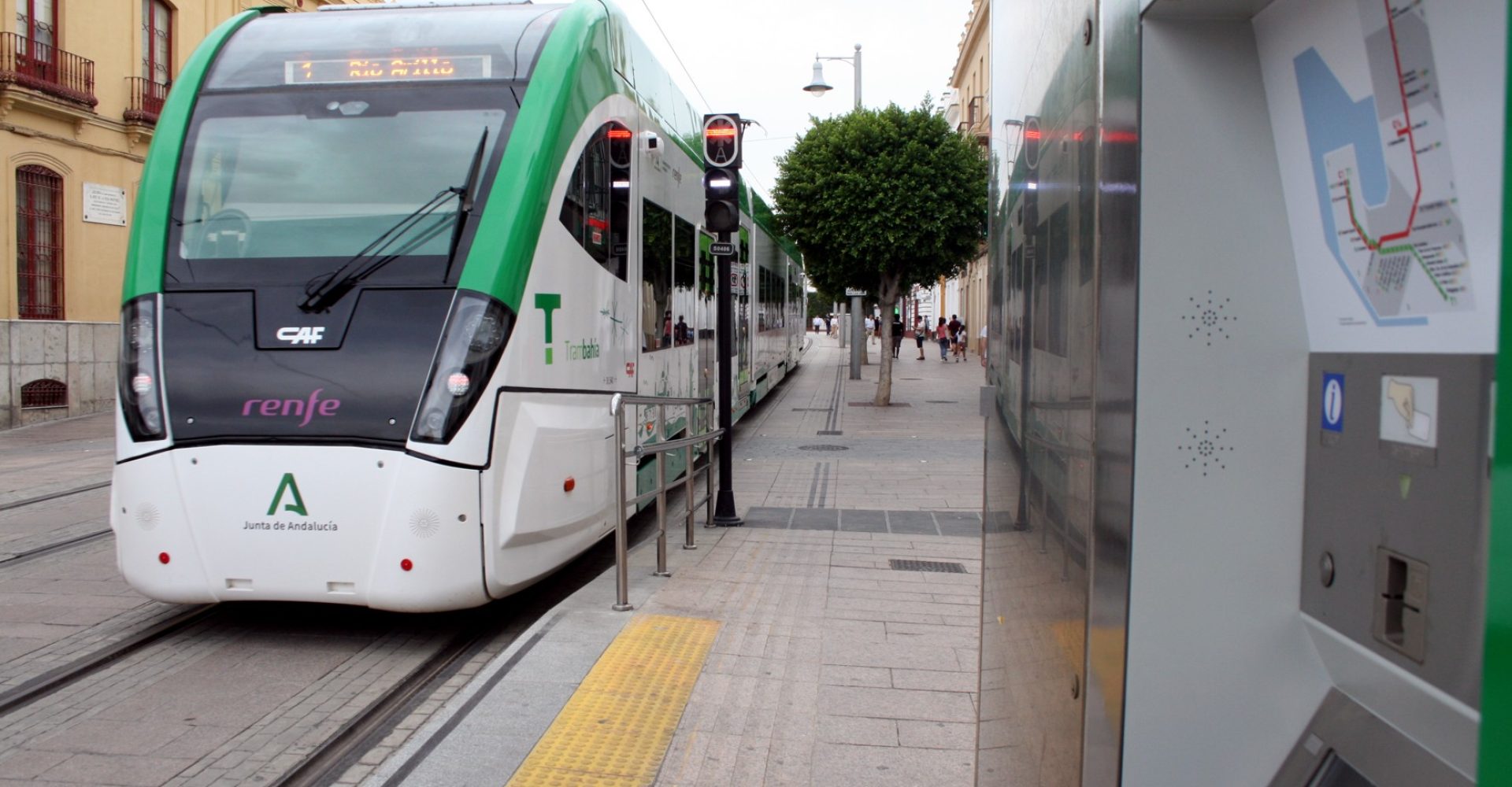 Trambahía en Calle Real