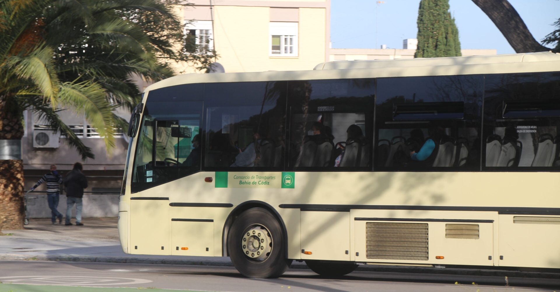 Transporte interurbano autobus cadiz