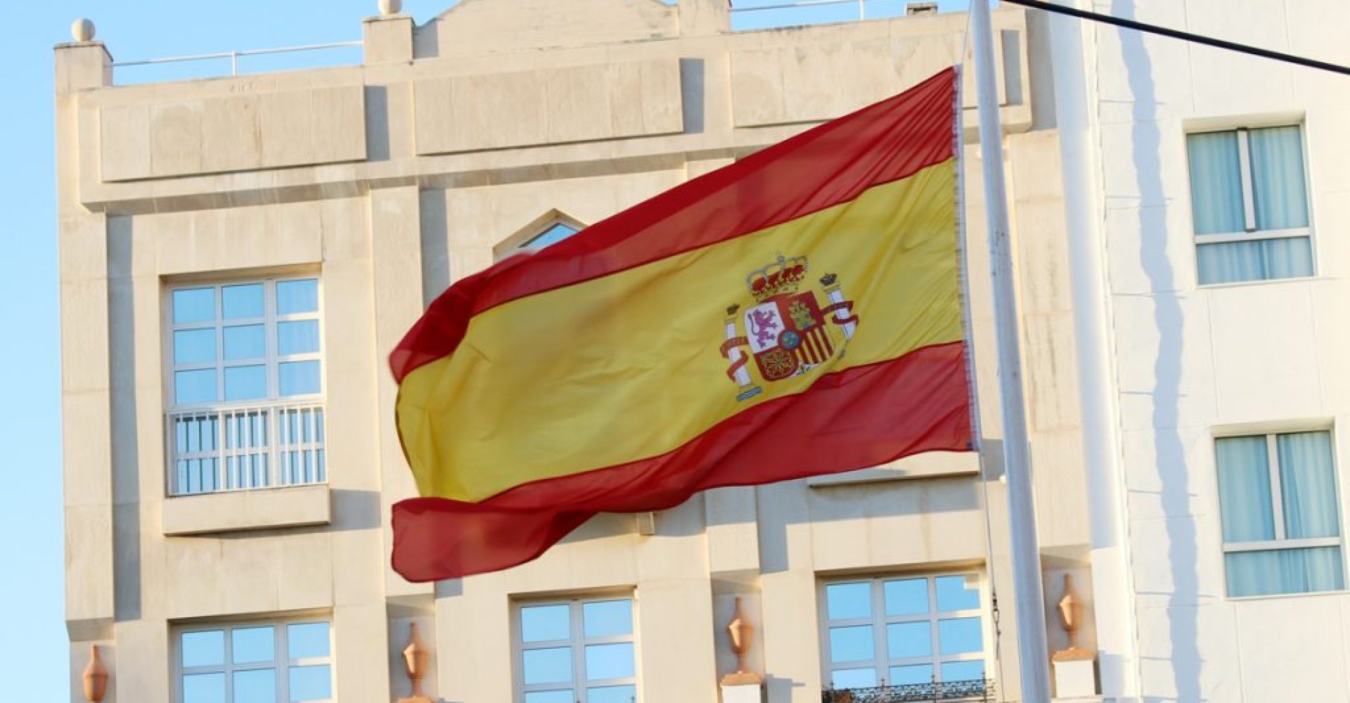 bandera-de-españa-1024x683