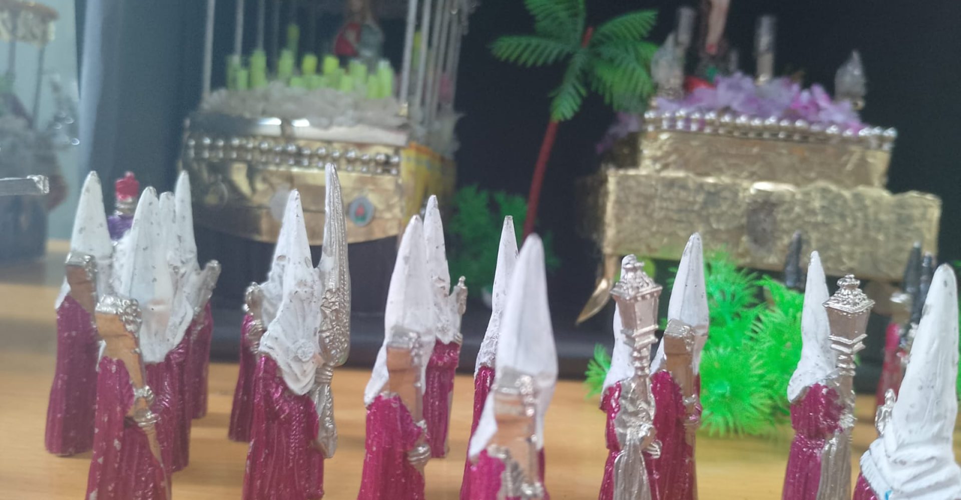 biblioteca decoración semana santa (6)