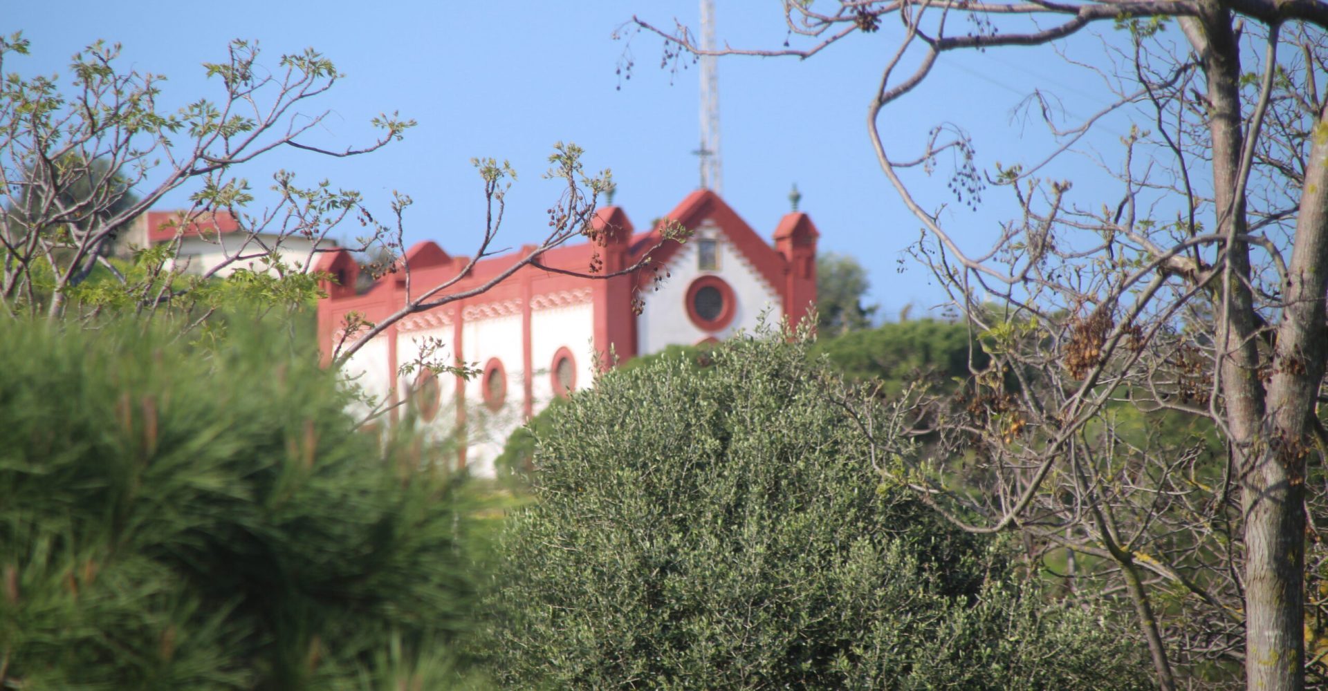 ermita-del-cerro-scaled-pvokxnkidibwyw2bukpyajl94po1zgjnd6m9kk0t1s