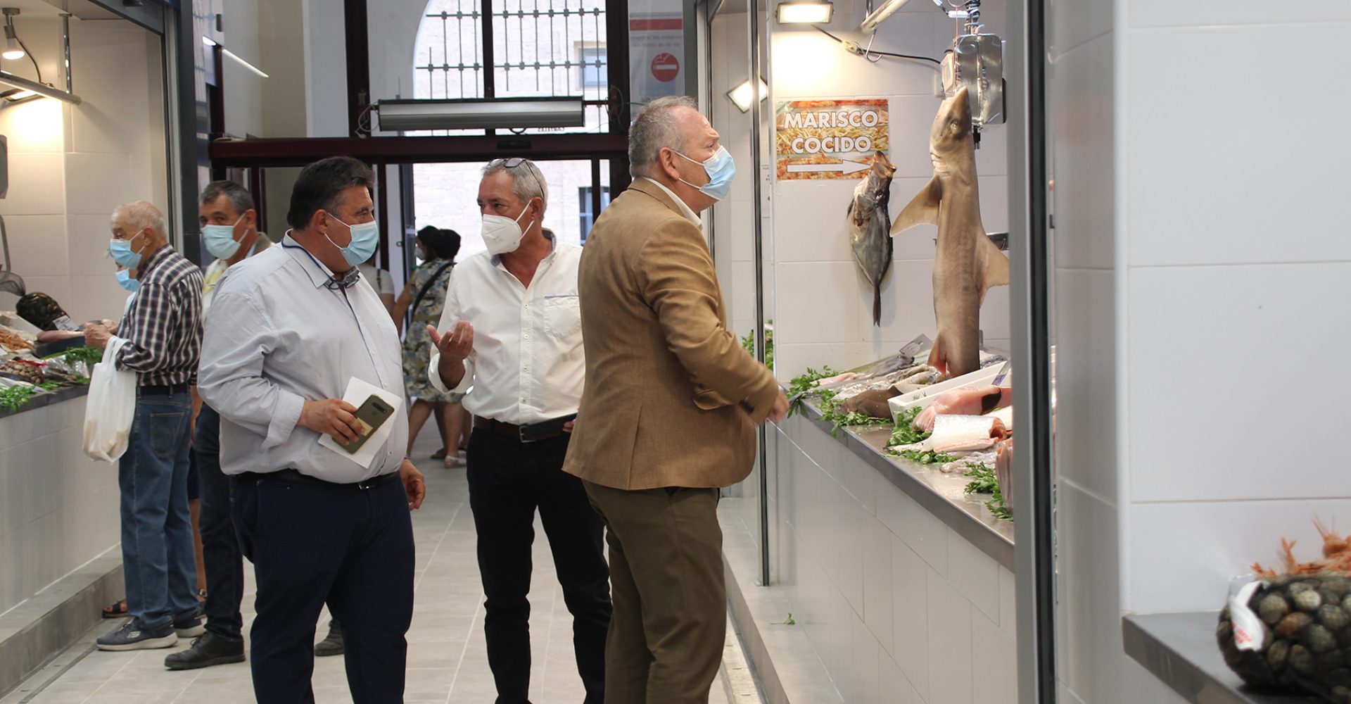 mercado central pescaderias