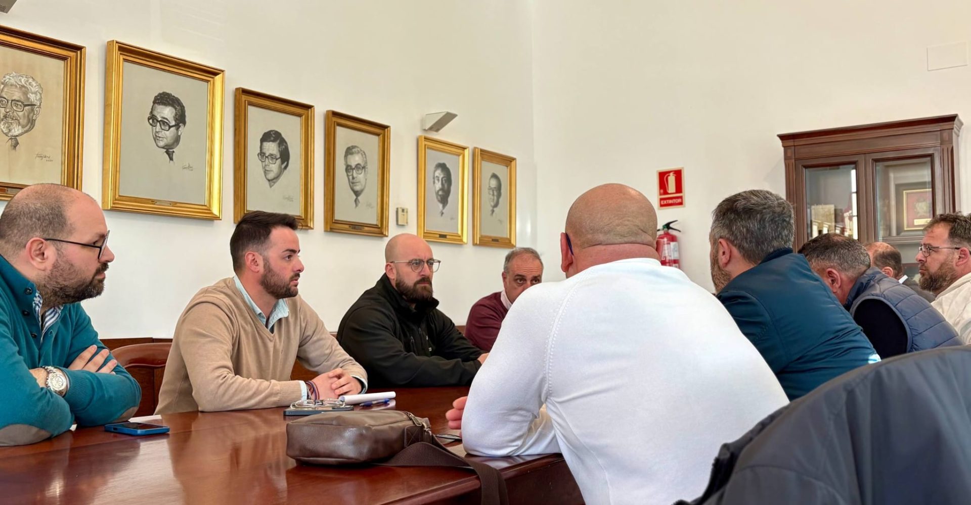 reunión comité trabajadores buses