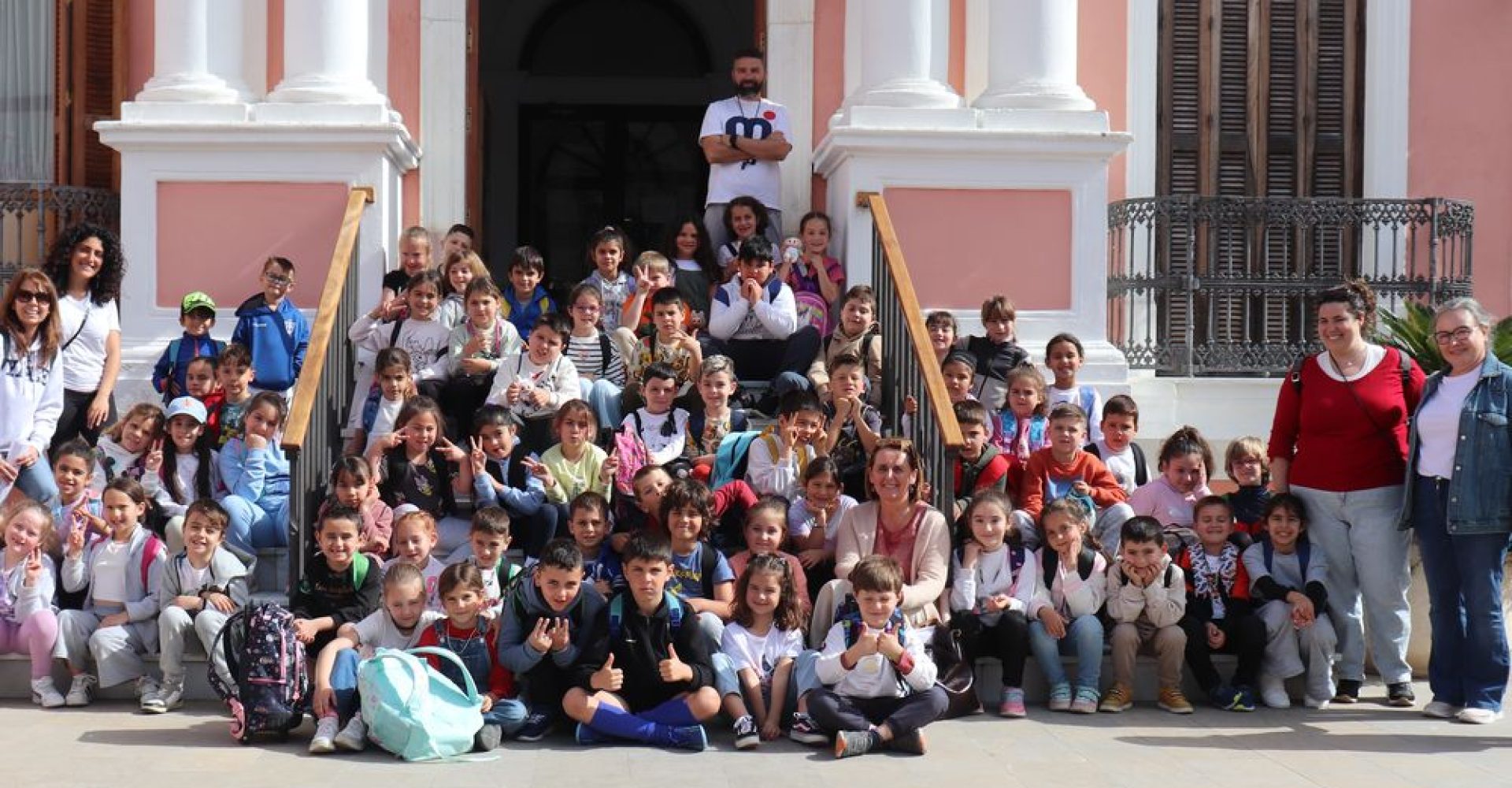 visita alumnado trocadero 10 abril